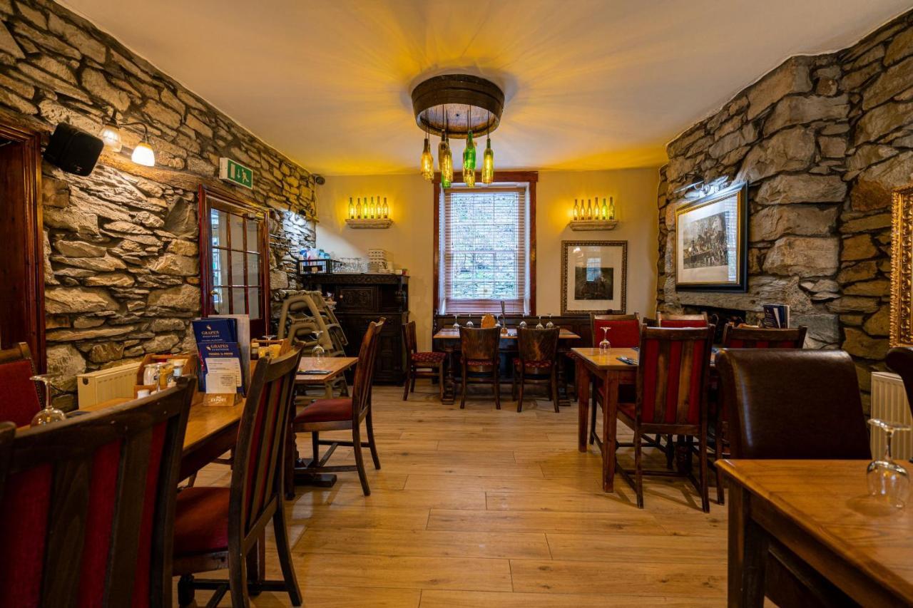 Grapes Hotel, Bar & Restaurant Snowdonia Nr Zip World Blaenau Ffestiniog Dış mekan fotoğraf