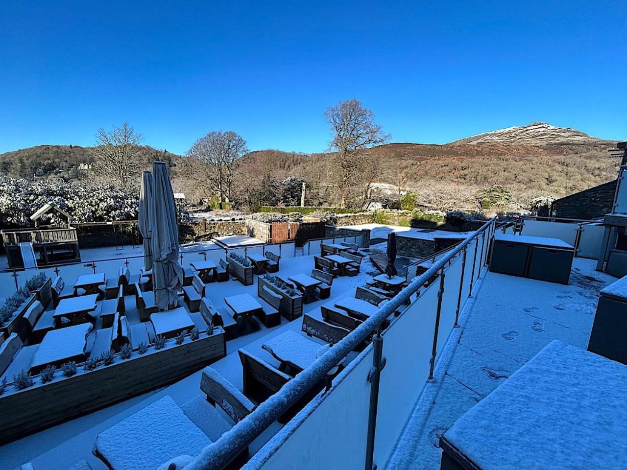 Grapes Hotel, Bar & Restaurant Snowdonia Nr Zip World Blaenau Ffestiniog Dış mekan fotoğraf